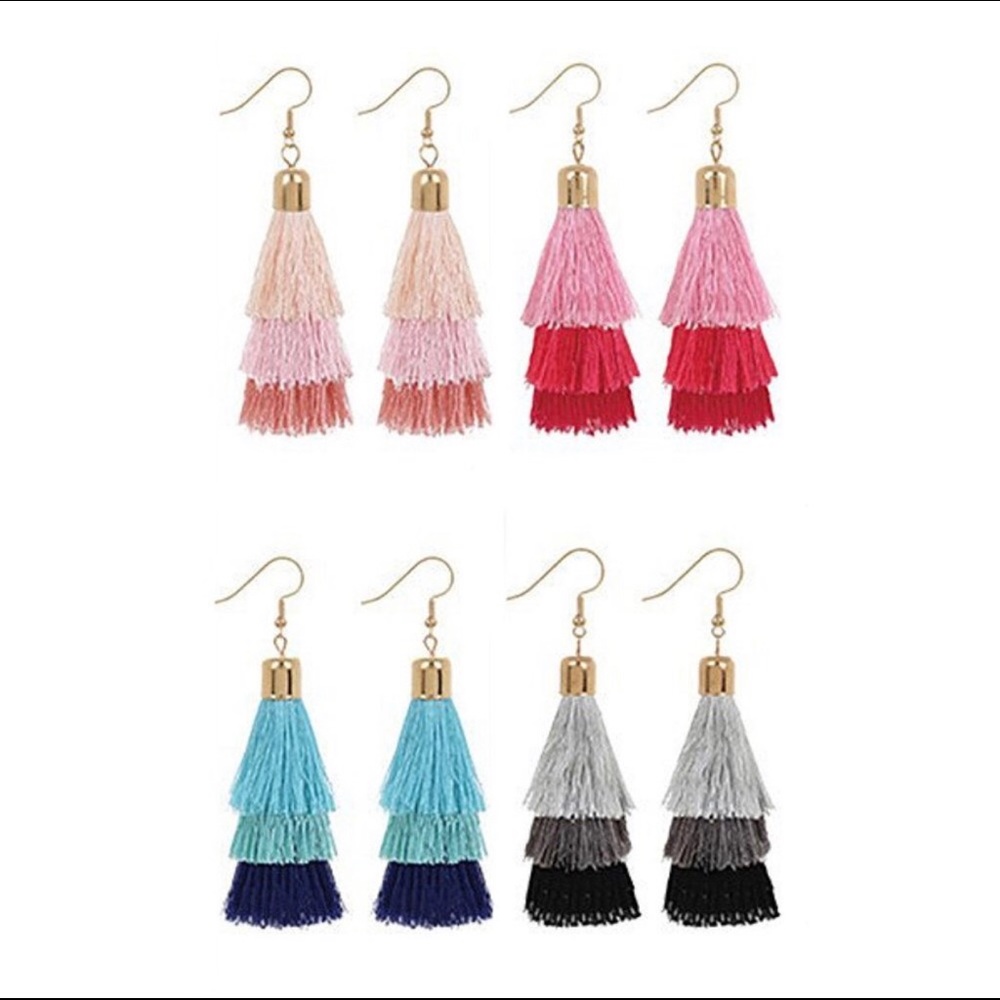 🤩3-Layered Tassel Dangle Earrings🤩 - Picture 2 of 3